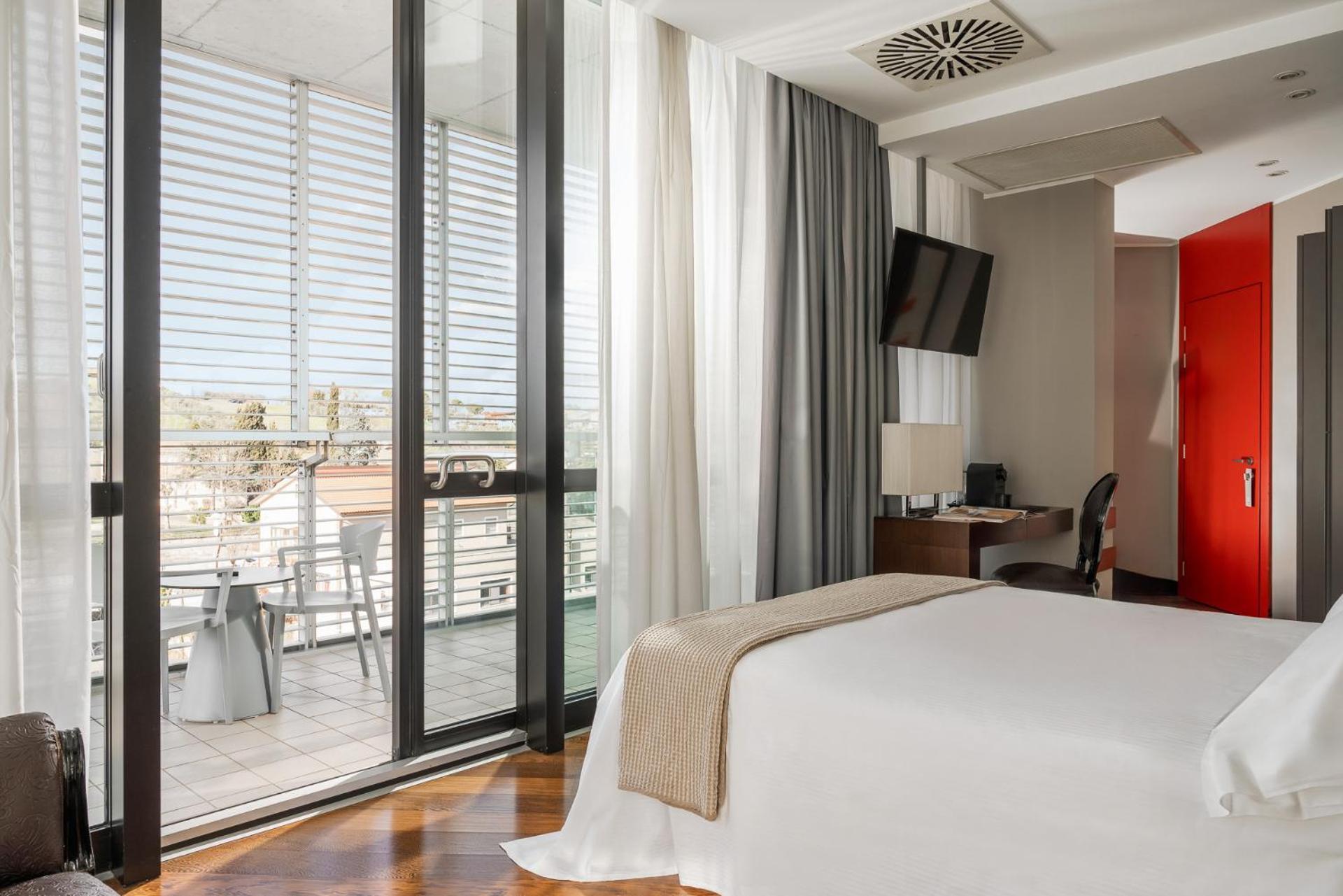 Welcome Hotel Сан-Марино Экстерьер фото